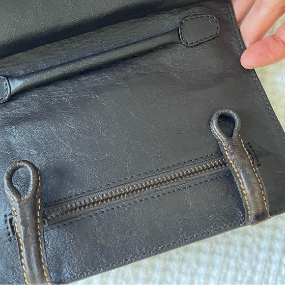 Vintage Gucci Wallet/Clutch - Picture 9 of 11